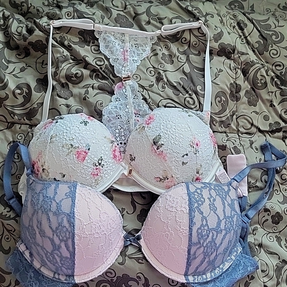 NWOT, Bundle of victoria secret bras